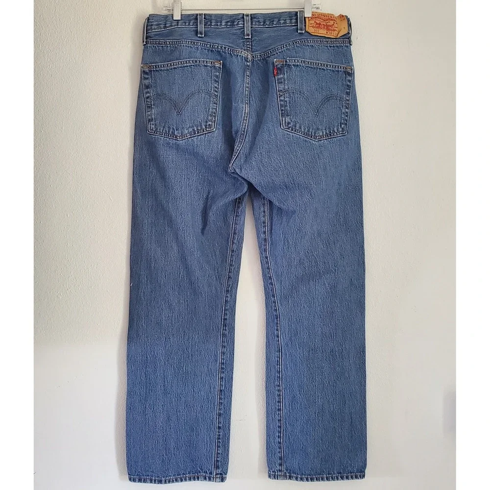 Levis 501 Jeans '08 Men 38x32 Blue Denim Straight  Button Fly Made Egypt Classic